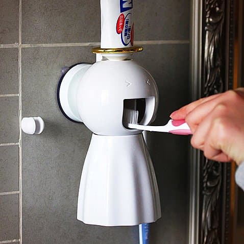 REDUO Automatic Toothpaste Squeezer Toothpaste Dispenser and Toothbrush Holder Set, Kid’s Favorite (White)