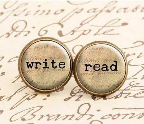 SnowFlower Write & Read - Stud Earrings