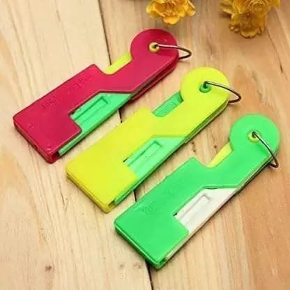 Grey Market Automatic Plastic Needle Threader Thread Guide Needle Device Thread Pick (Pack of 3)