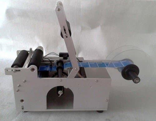 Gowe Semi-Automatic Round Bottle Labeling Machine Labeler Machine bottle packing machine with pedal