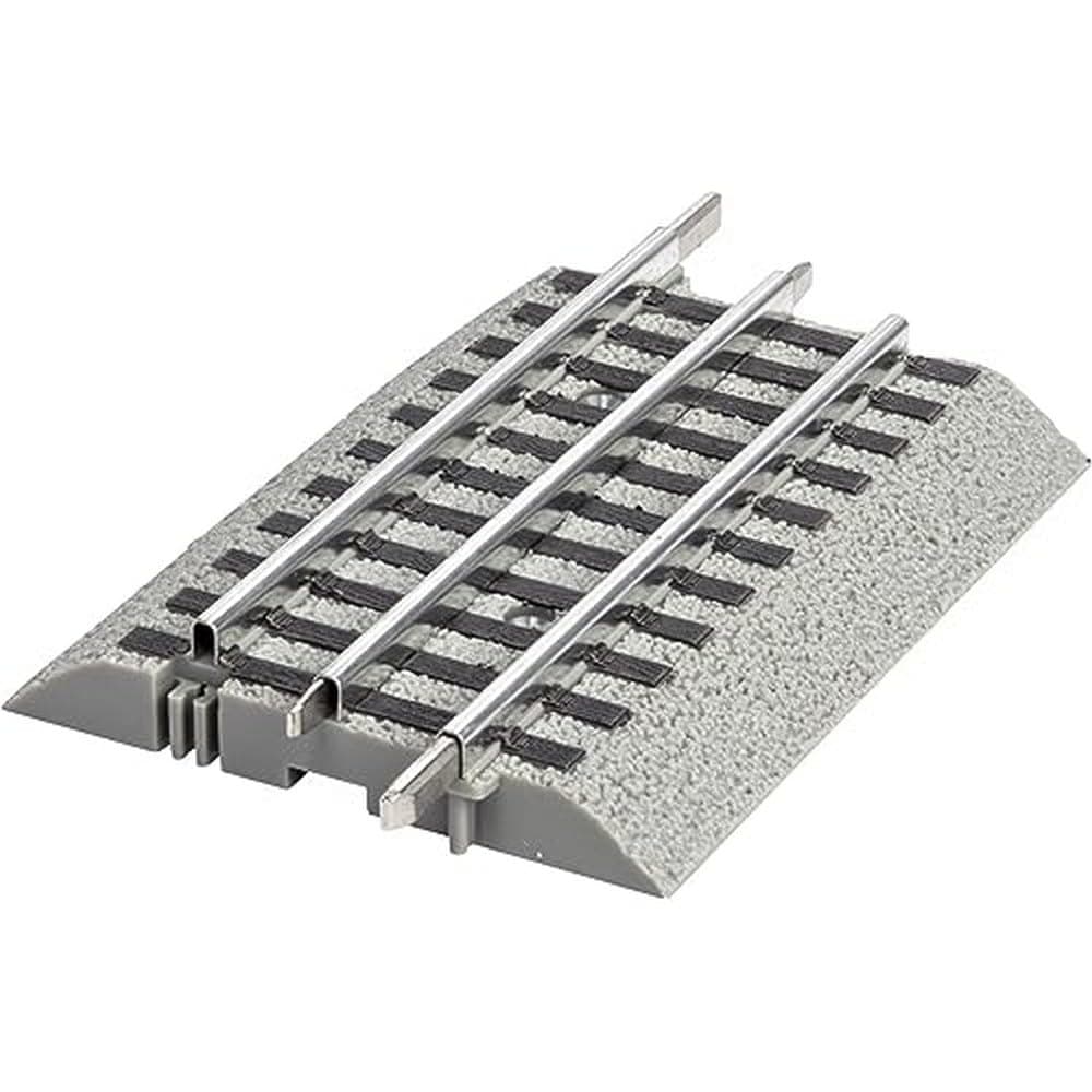 Lionel FasTrack 4.5" Straight Track
