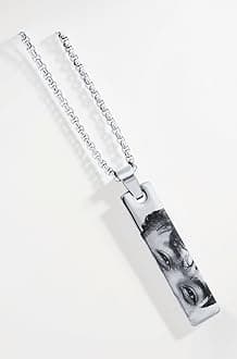 Personalized Photo Necklace – Perfect for Creating a Unique and Thoughtful - A Stunning Piece of Customizable Jewelry for Men & Women