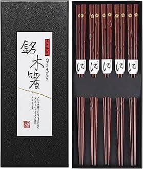 Japanese Natural Wood Chopsticks, Reusable Classic Style Chopsticks Non-slip Design Chop Sticks 5 Pairs Gift Set