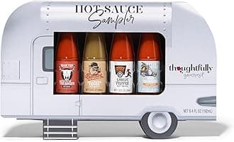 Thoughtfully Gourmet, Air Stream Foodie Finds Hot Sauce Sampler Gift Set, Flavours Include Mild Habanero, Garlic Pepper, Jalapeno Pepper and South of the Border, Set of 4 Flavourful Chilli Hot Sauces