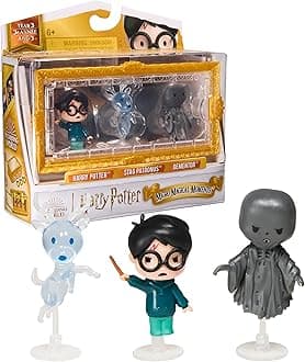 Wizarding World Harry Potter, Micro Magical Moments Year 3 Figure Set with Harry, Stag Patronus & Dementor, Display Case, Kids’ Toys for Ages 6+