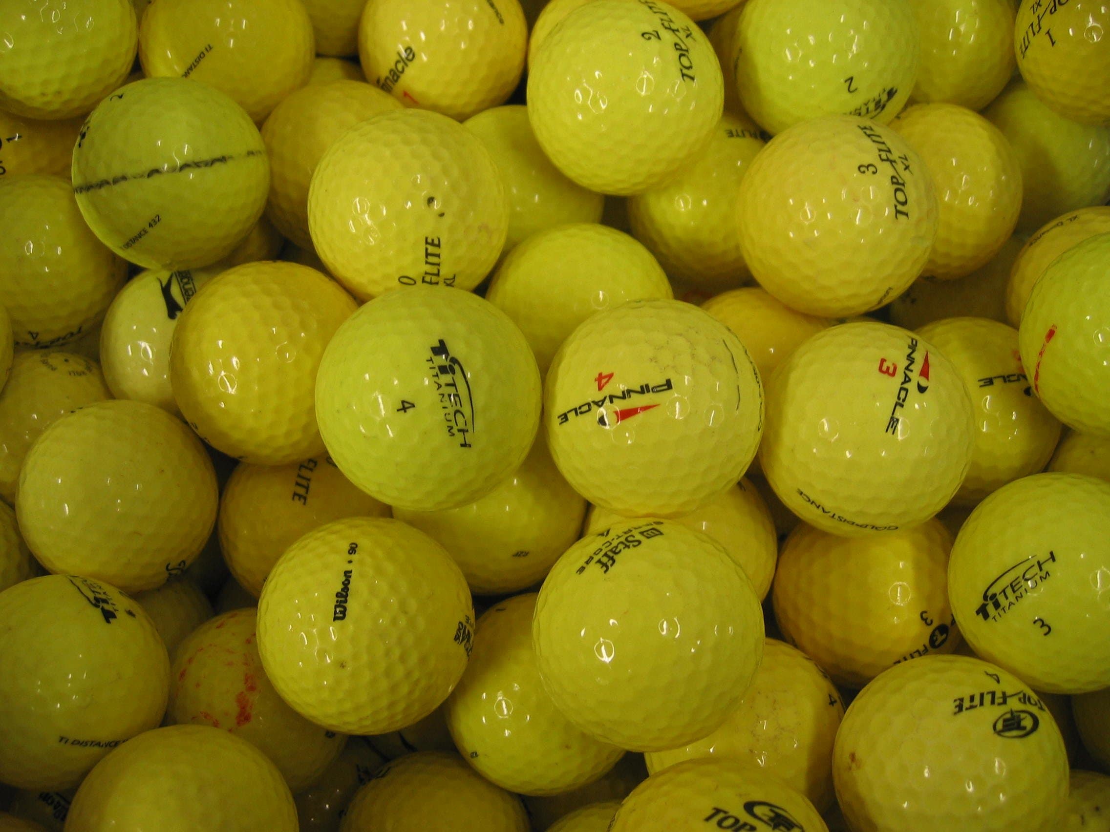 50 Assorted Yellow AAA Grade Golf Balls