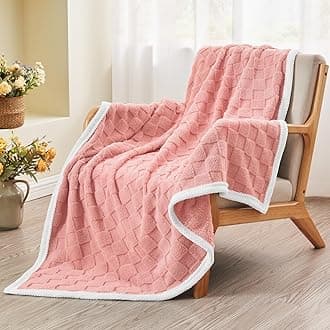 BEDELITE Super Soft Throw Blanket for Couch and Bed, Lightweight Cozy Fluffy Decorative 3D Checkered Blanket, Warm and Fuzzy Fleece Blanket for Camping, Travel(Pink, 50"x60")