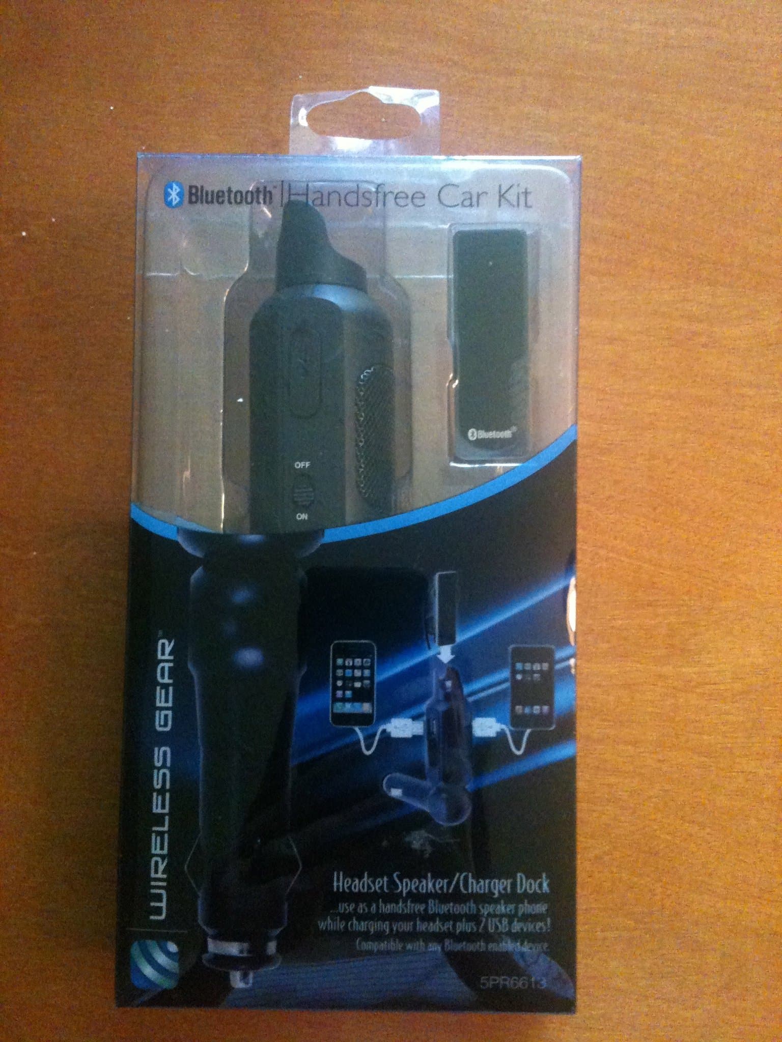 Bluetooth Handsfree Car Kit